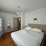 Villa Beachfront Retreat Trogir